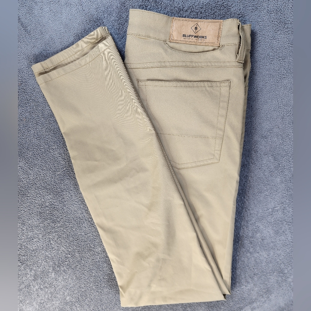 BLUFFWORKS Ascender Performance Chino Pants Khaki Tan 31 x 31